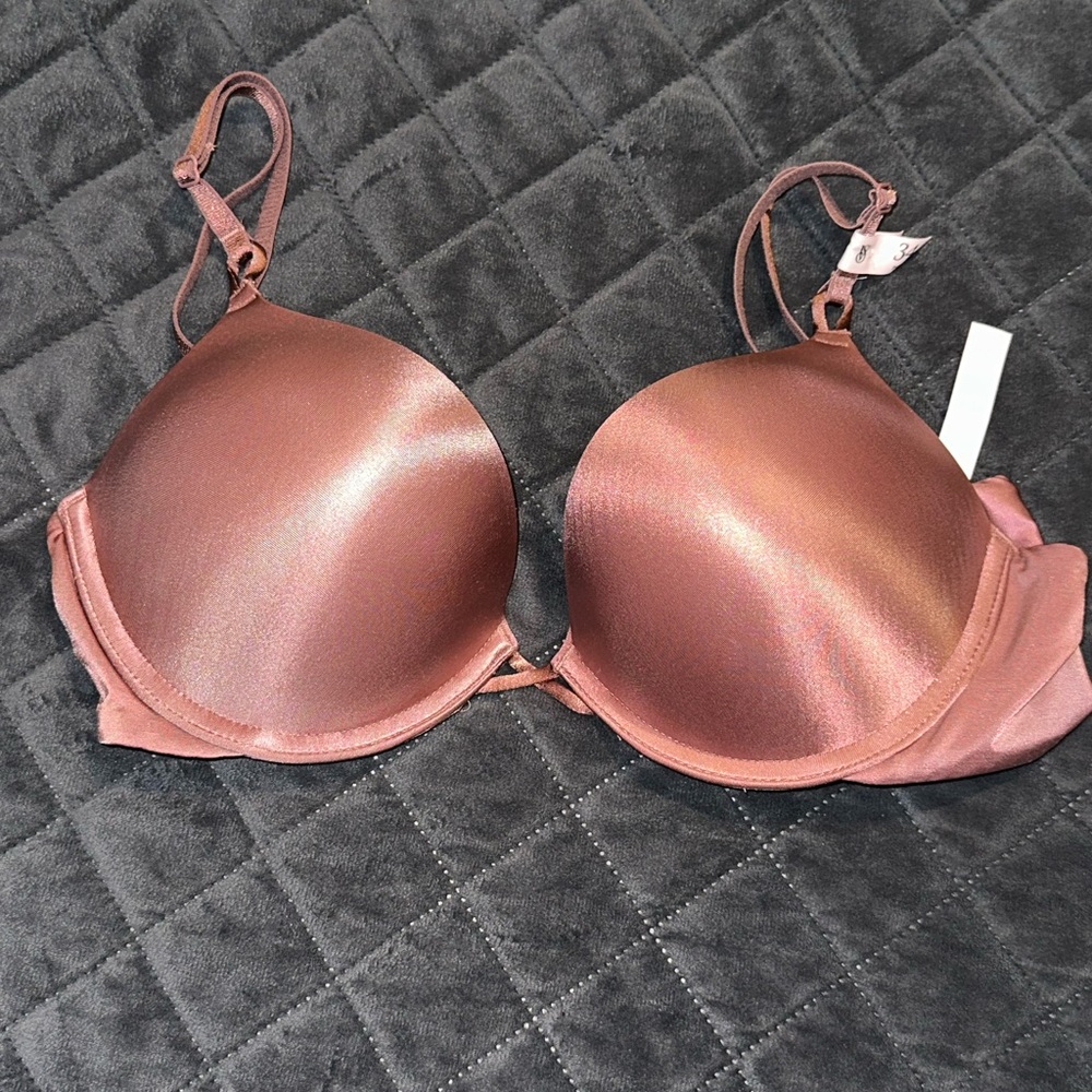 Victoria’s Secret Bombshell Push Plunge bra